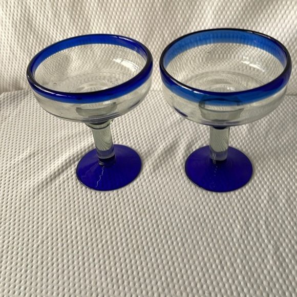 Hand blown Mexican Margarita Glasses with blue rim and base and clear bowl. - Picture 3 of 4